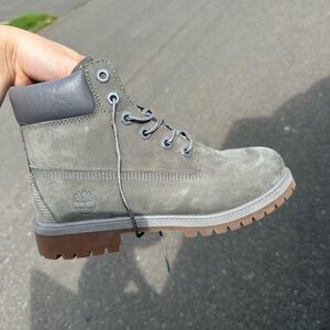 Timberland Men's Gray Leather Boots